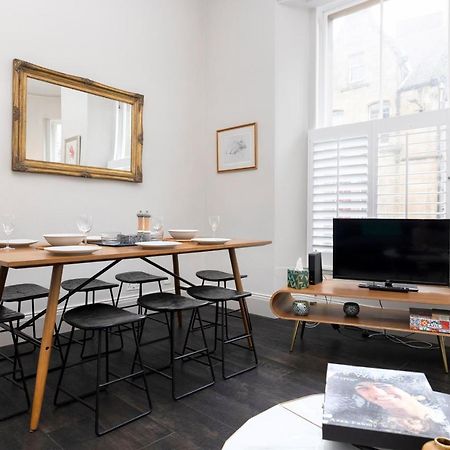 Joivy Sophisticated Apt Near Edinburgh Castle מראה חיצוני תמונה