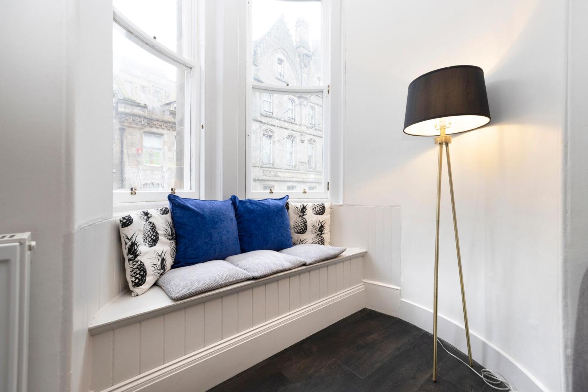 Joivy Sophisticated Apt Near Edinburgh Castle מראה חיצוני תמונה