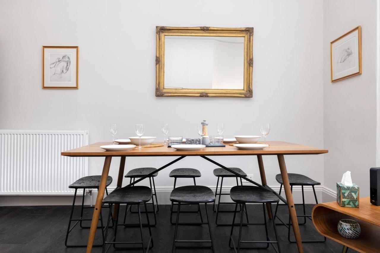 Joivy Sophisticated Apt Near Edinburgh Castle מראה חיצוני תמונה