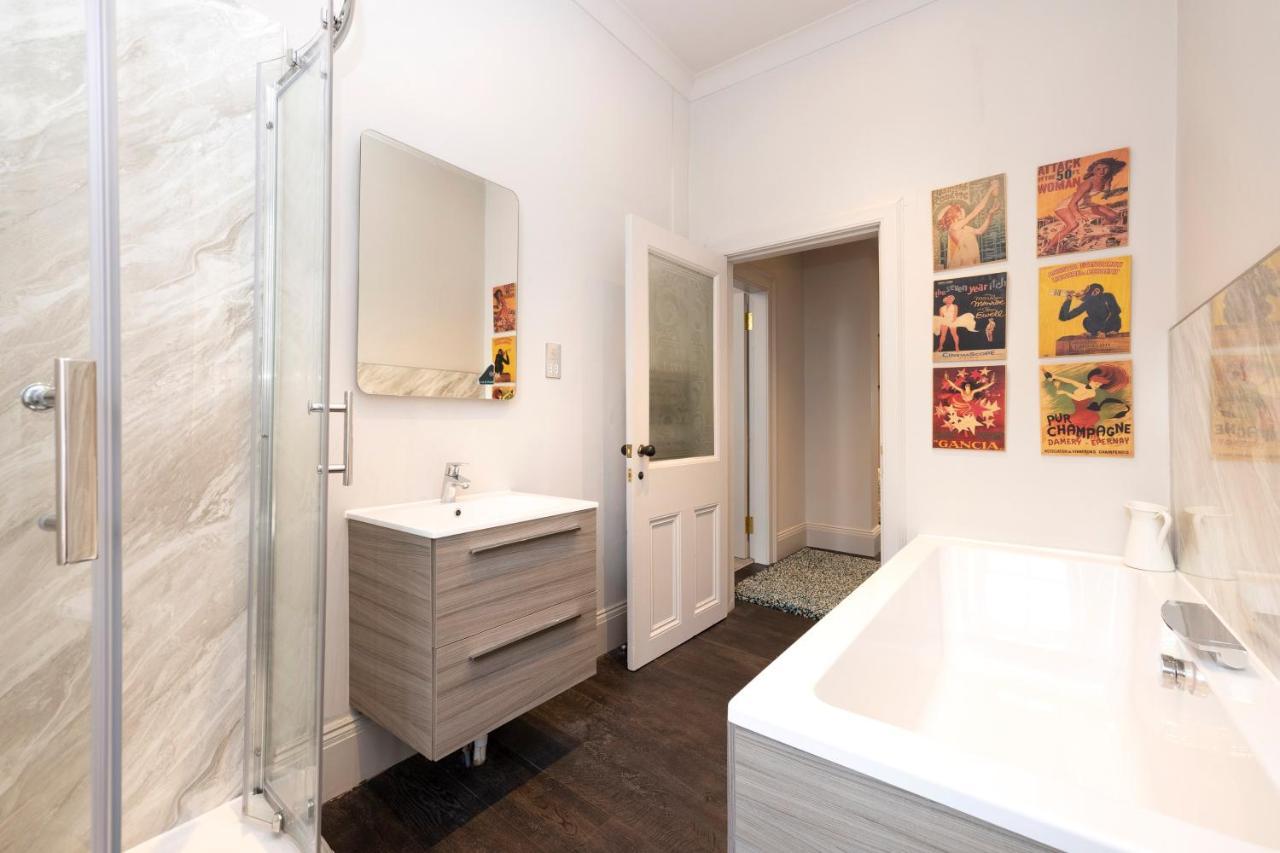 Joivy Sophisticated Apt Near Edinburgh Castle מראה חיצוני תמונה