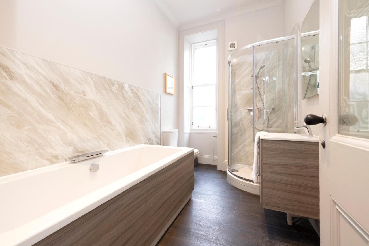 Joivy Sophisticated Apt Near Edinburgh Castle מראה חיצוני תמונה