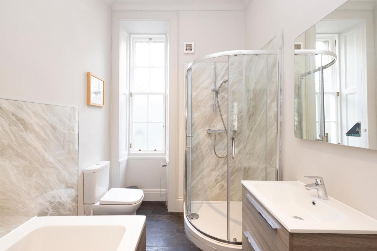 Joivy Sophisticated Apt Near Edinburgh Castle מראה חיצוני תמונה