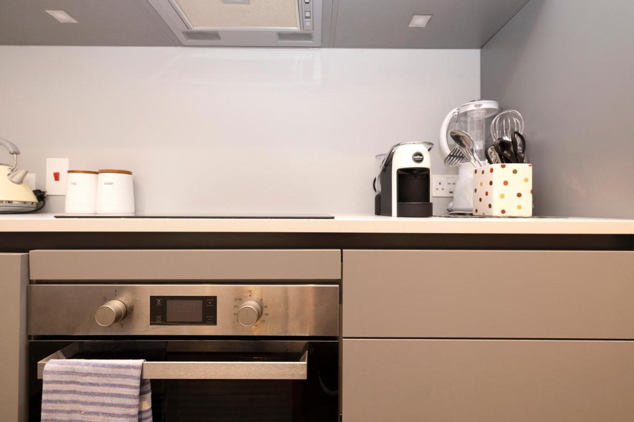 Joivy Sophisticated Apt Near Edinburgh Castle מראה חיצוני תמונה