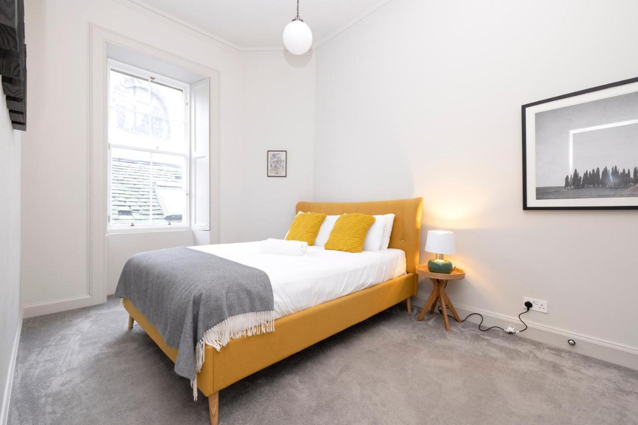 Joivy Sophisticated Apt Near Edinburgh Castle מראה חיצוני תמונה