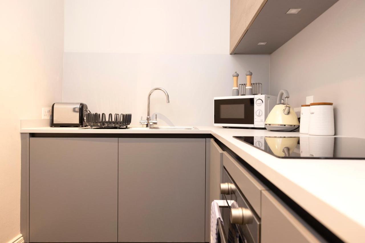 Joivy Sophisticated Apt Near Edinburgh Castle מראה חיצוני תמונה