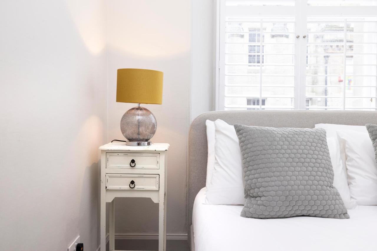 Joivy Sophisticated Apt Near Edinburgh Castle מראה חיצוני תמונה