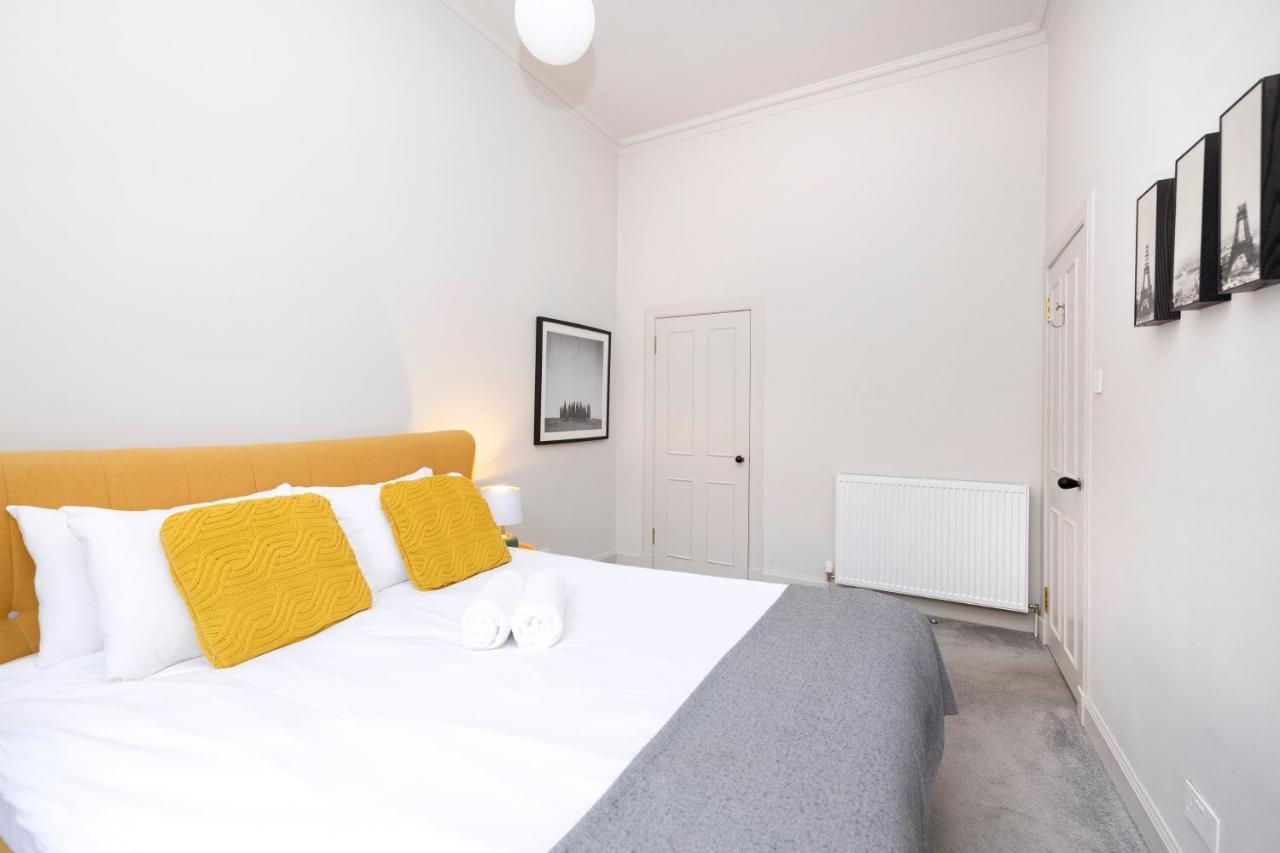Joivy Sophisticated Apt Near Edinburgh Castle מראה חיצוני תמונה
